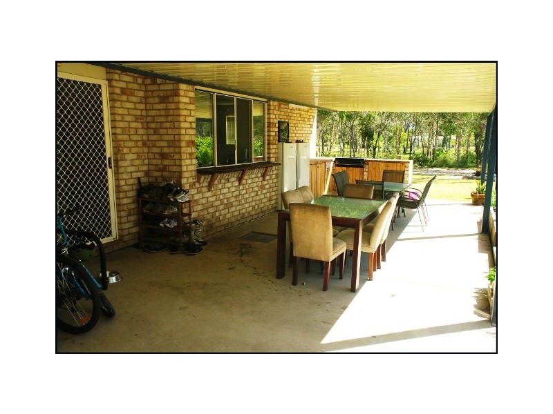 92 HONEYEATER DRIVE, Walligan QLD 4655