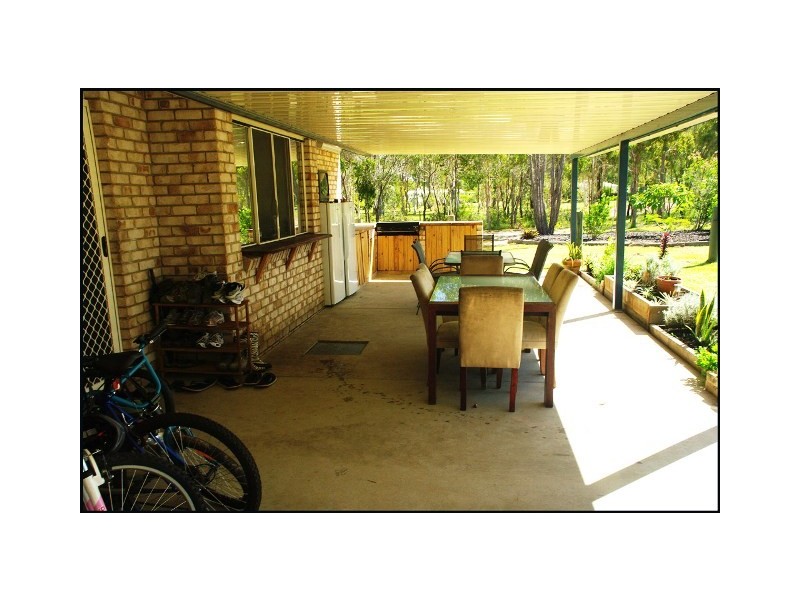 92 HONEYEATER DRIVE, Walligan QLD 4655