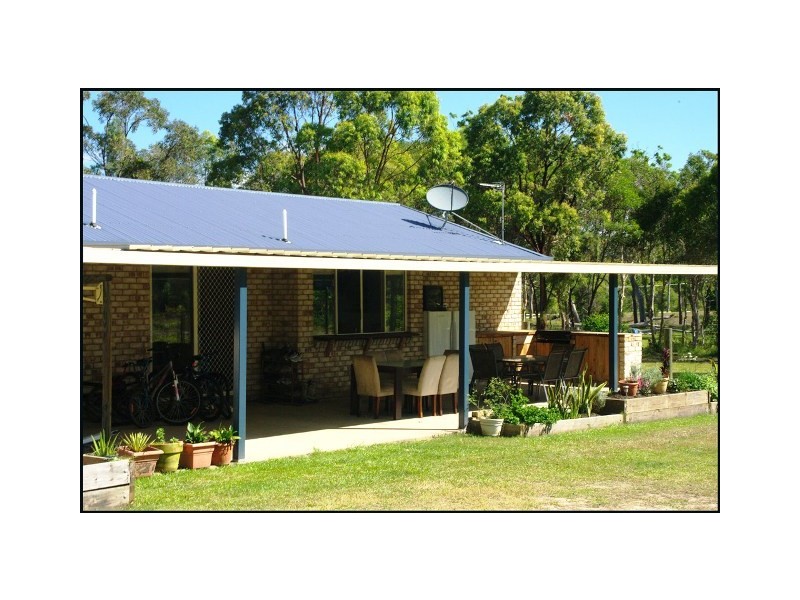 92 HONEYEATER DRIVE, Walligan QLD 4655