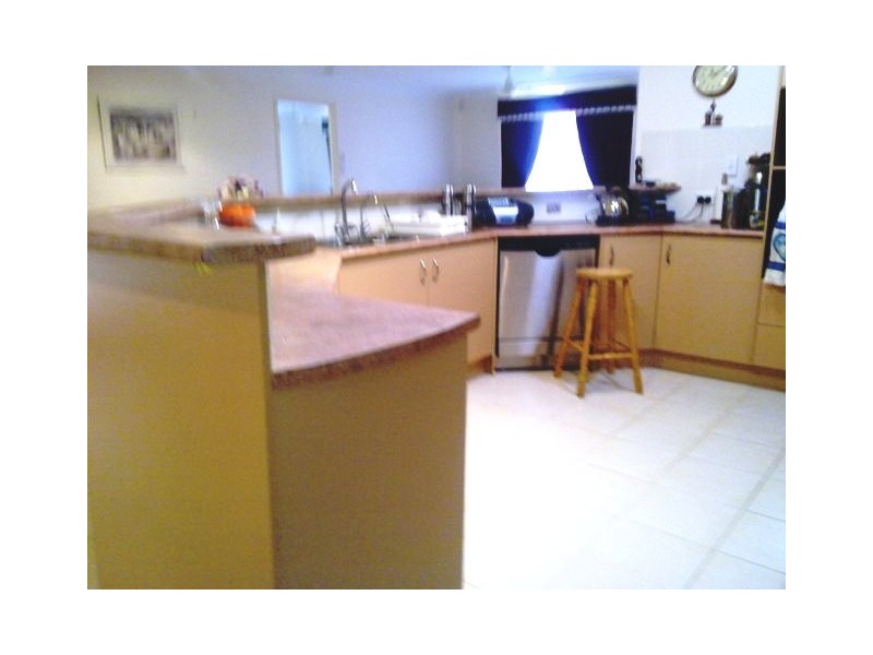 5 SHANNEN CRT, Hervey Bay QLD 4655