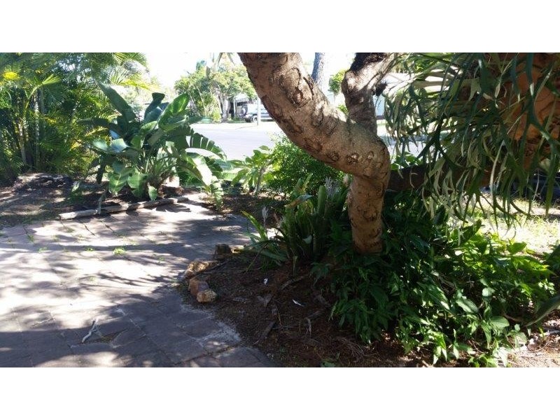 38 ANN ST,, Torquay QLD 4655