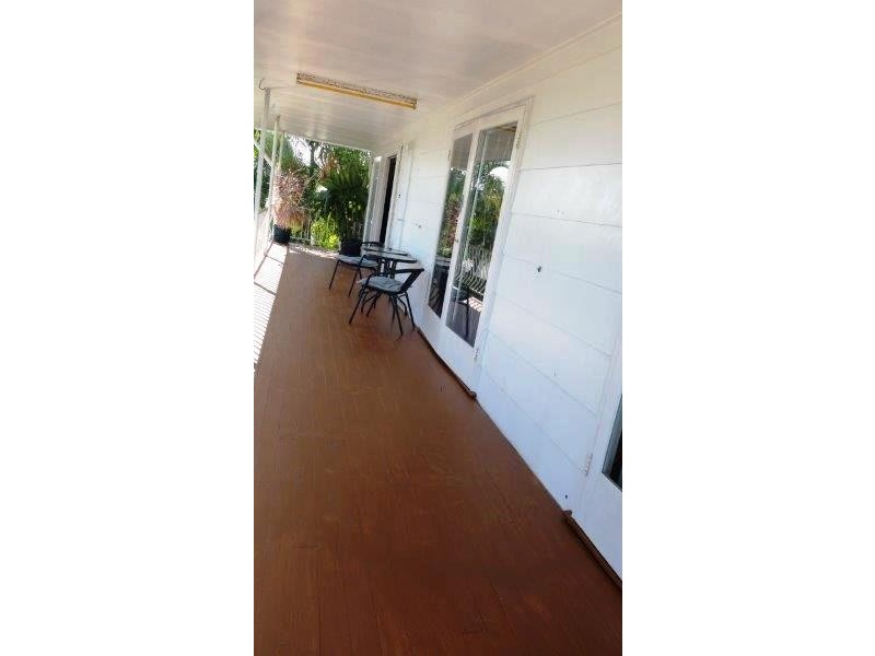 38 ANN ST,, Torquay QLD 4655