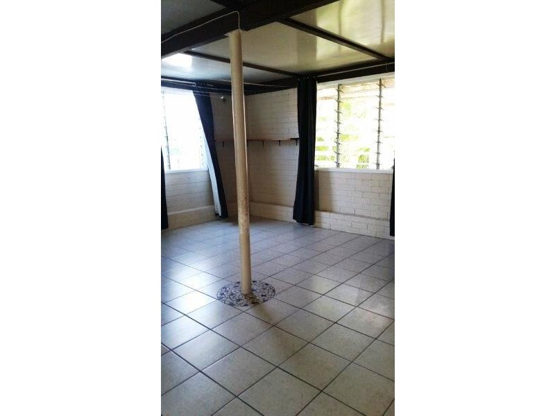 38 ANN ST,, Torquay QLD 4655