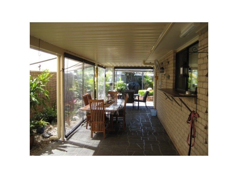 4 JONWEST, Torquay QLD 4655