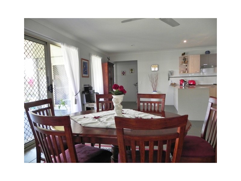 36 ENDEAVOUR WAY, Eli Waters QLD 4655