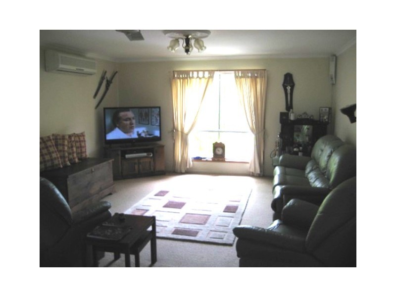 Sunshine Acres QLD 4655