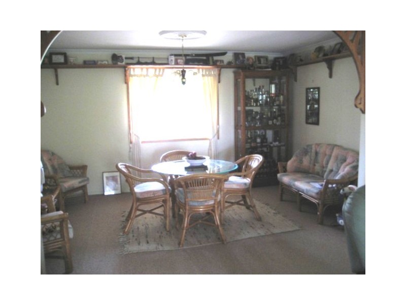 Sunshine Acres QLD 4655