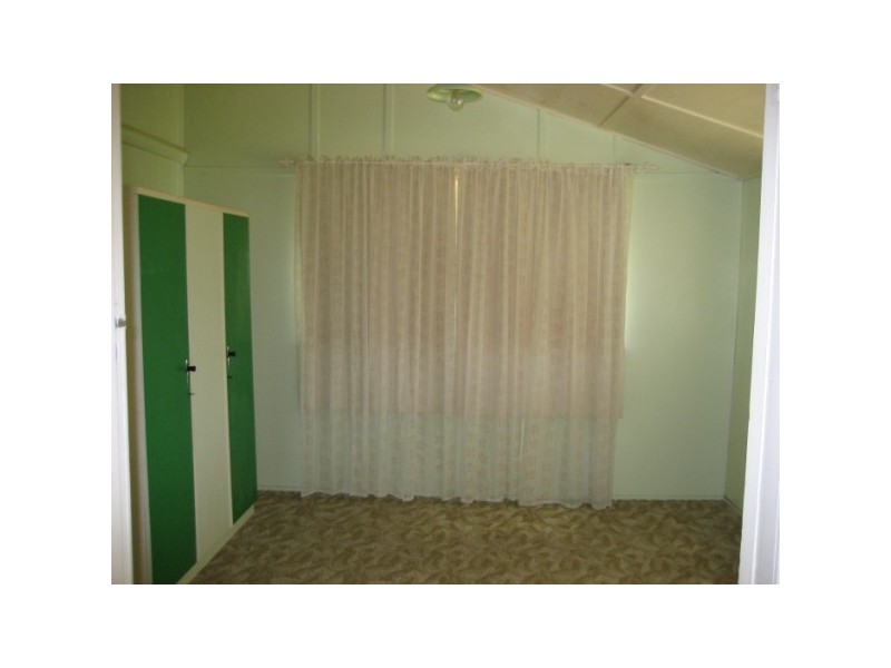 33 Whitley St, Howard QLD 4659