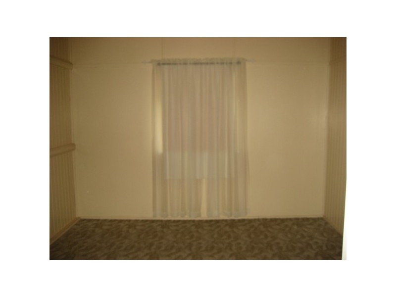 33 Whitley St, Howard QLD 4659