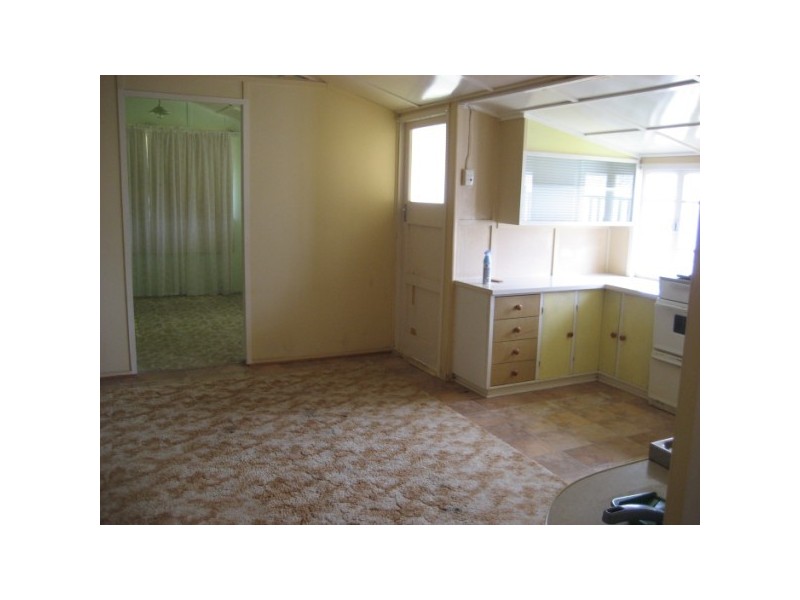 33 Whitley St, Howard QLD 4659