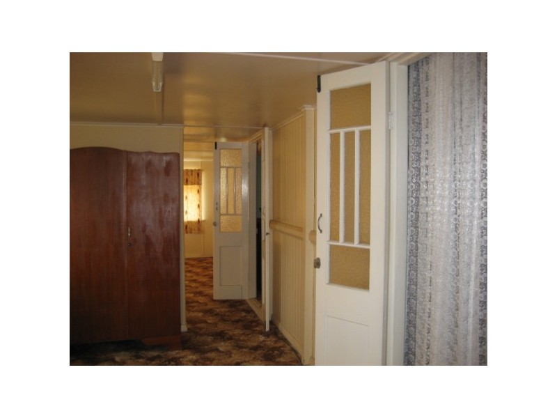 33 Whitley St, Howard QLD 4659