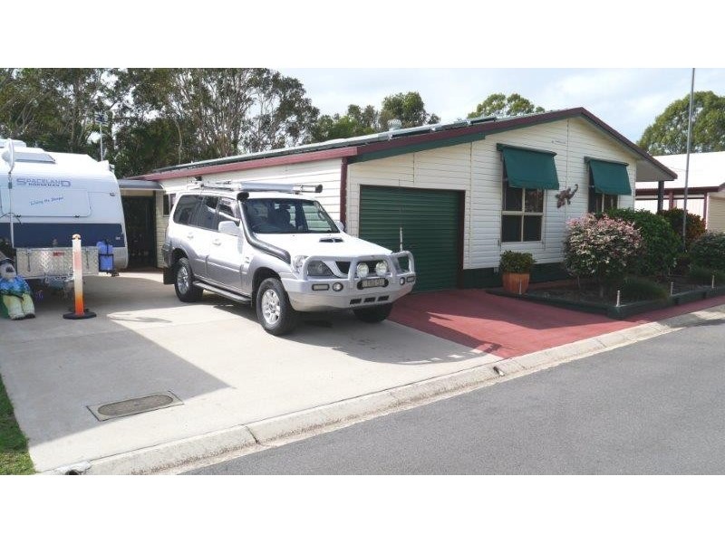 Eli Waters QLD 4655