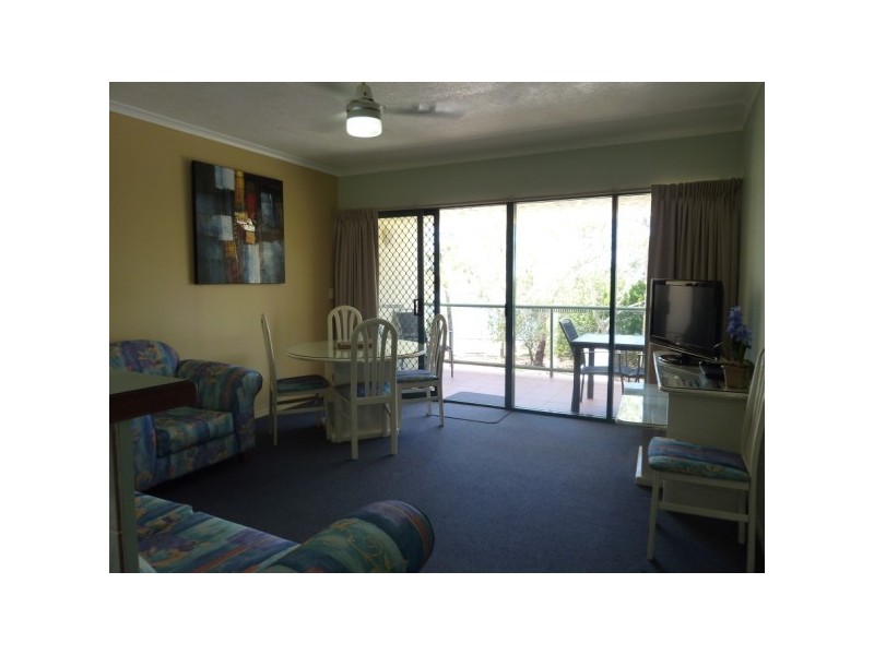 26/465 ESPLANADE, Torquay QLD 4655