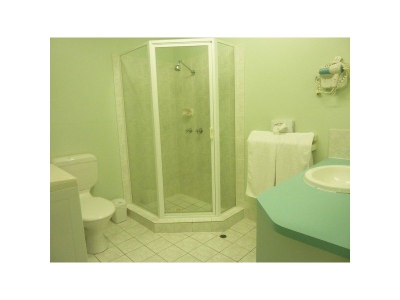 26/465 ESPLANADE, Torquay QLD 4655