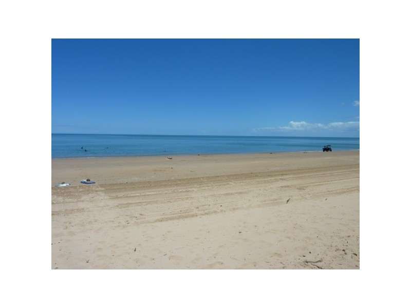 26/465 ESPLANADE, Torquay QLD 4655