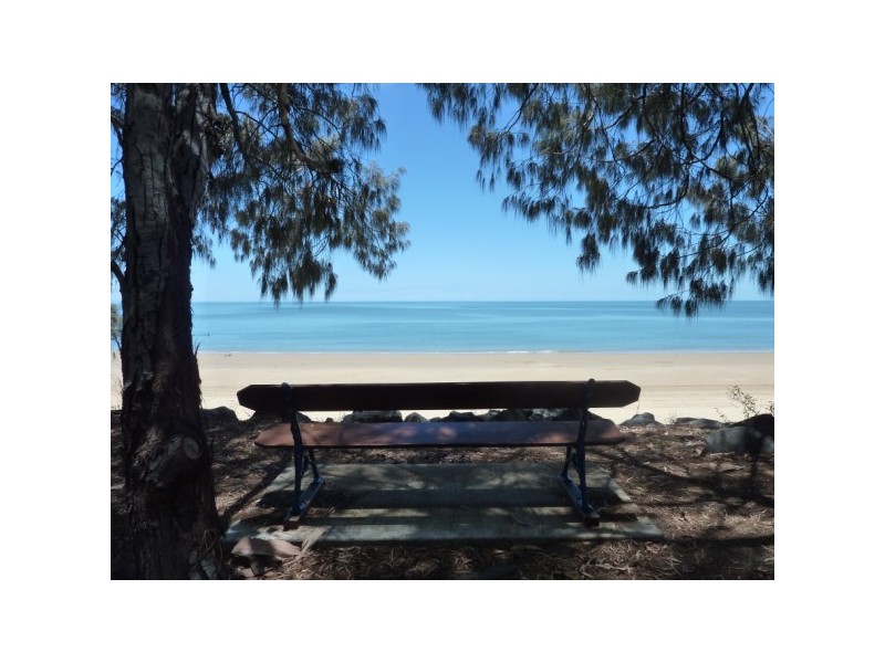 26/465 ESPLANADE, Torquay QLD 4655