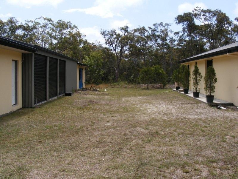 7 Maddever Road, Booral QLD 4655