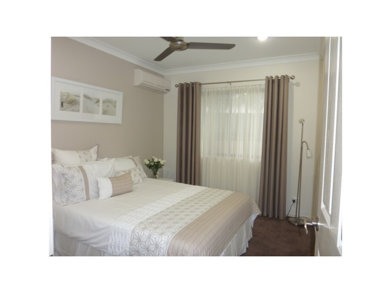 170 Burrum Heads Rd, Eli Waters QLD 4655