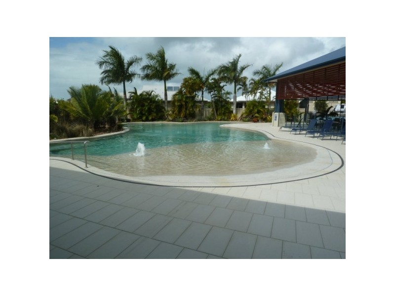 170 Burrum Heads Rd, Eli Waters QLD 4655