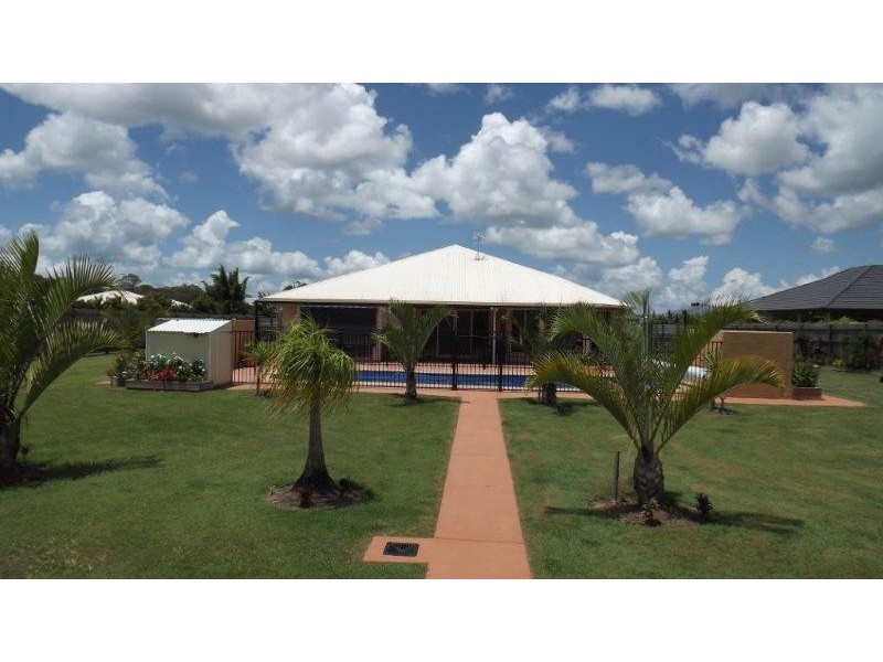 5 Cockatiel Court, Dundowran Beach QLD 4655