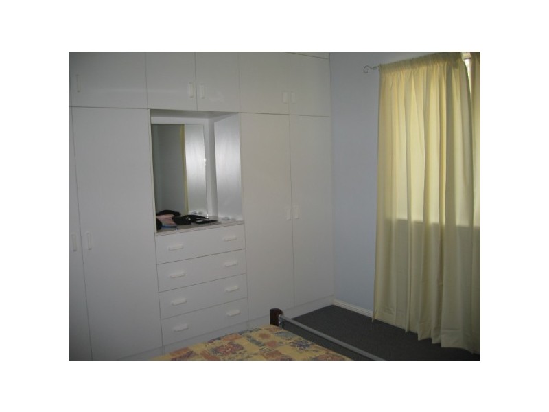 3 Hibiscus Street, Urangan, Hervey Bay QLD 4655