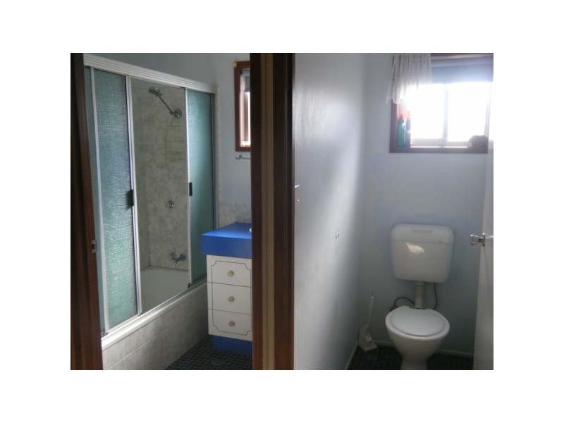 22A Prince Street, Urangan QLD 4655
