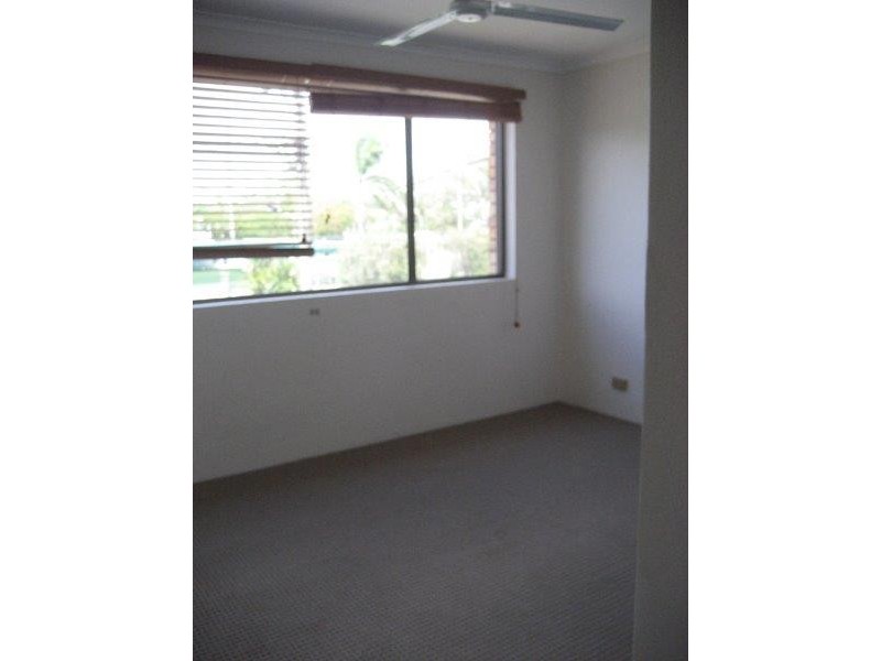 5/66 Freshwater Street, Torquay QLD 4655