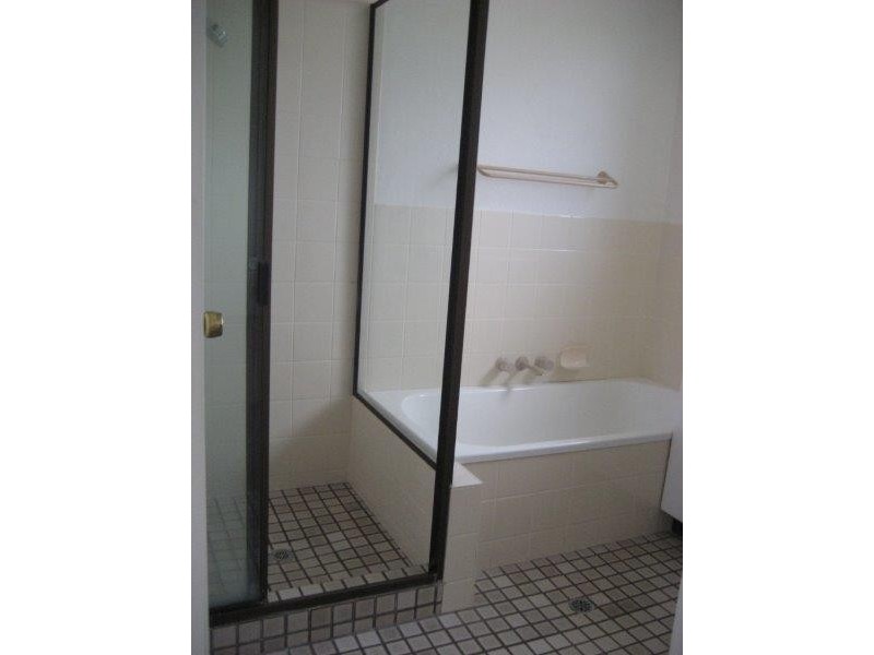 5/66 Freshwater Street, Torquay QLD 4655