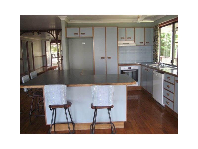 4 Curlew St, River Heads QLD 4655