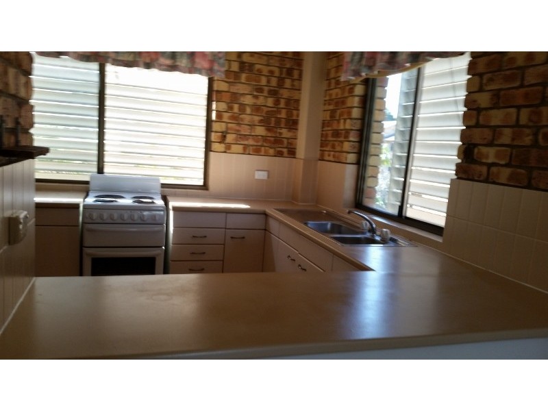 Unit 8 66 Freshwater St, Hervey Bay QLD 4655