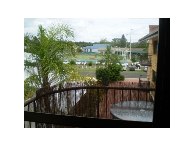 Unit 8 66 Freshwater St, Hervey Bay QLD 4655