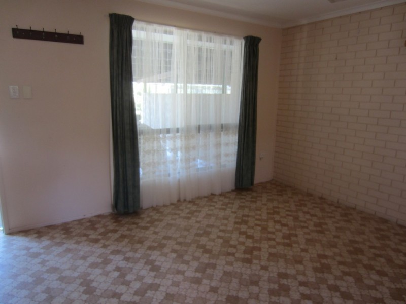 Unit 2-29 Pulgul Street, Urangan QLD 4655