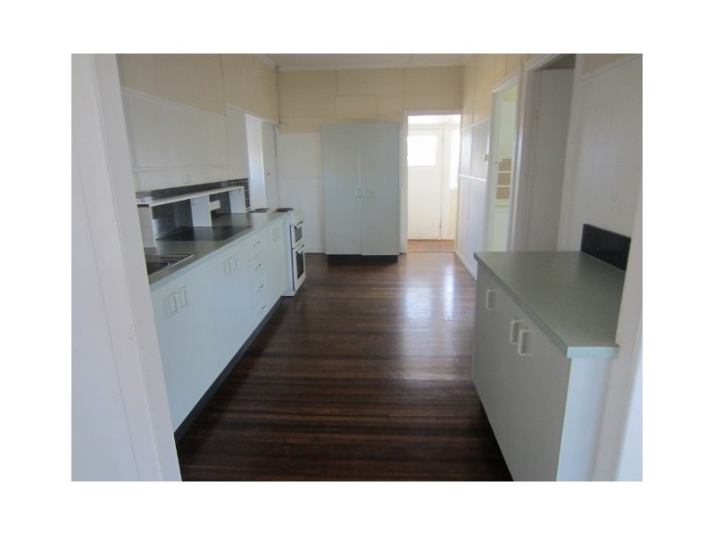 2/321 Esplanade, Hervey Bay QLD 4655