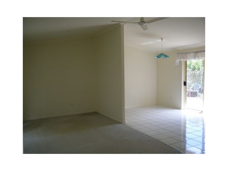 7 Warrego Drive, Point Vernon QLD 4655
