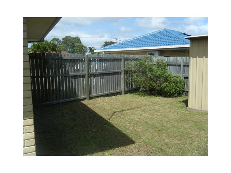 7 Warrego Drive, Point Vernon QLD 4655