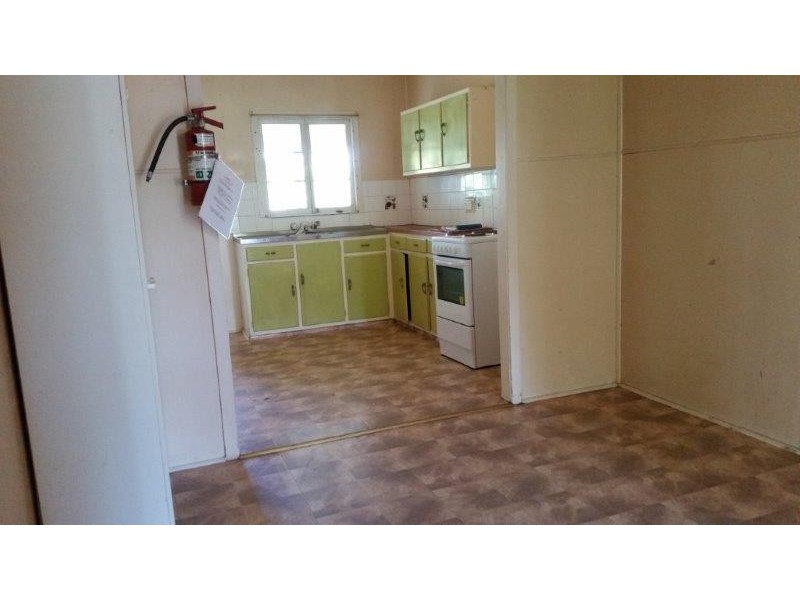 3/490 Esplanade, Torquay QLD 4655