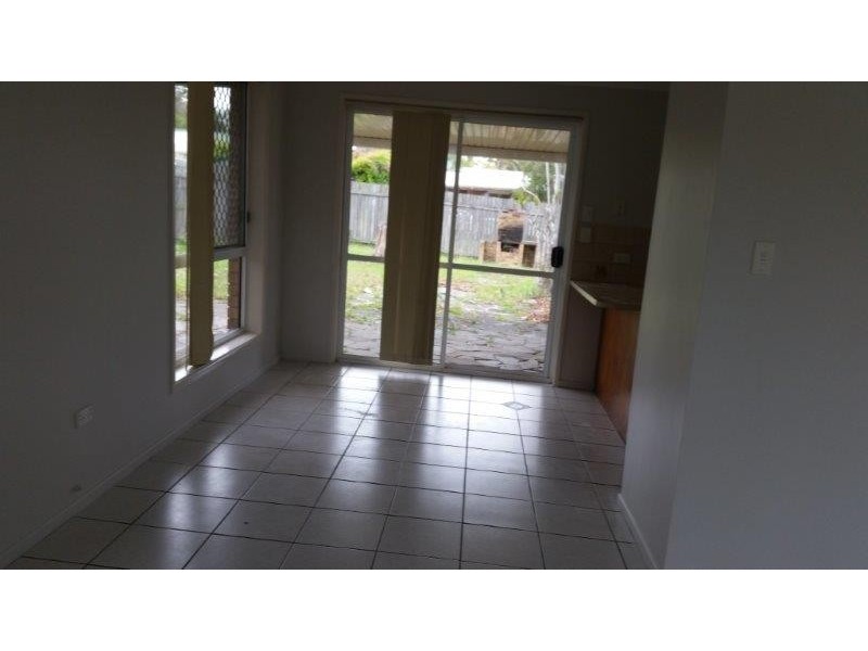 6 Rachael Street, Point Vernon QLD 4655