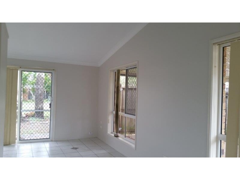 6 Rachael Street, Point Vernon QLD 4655