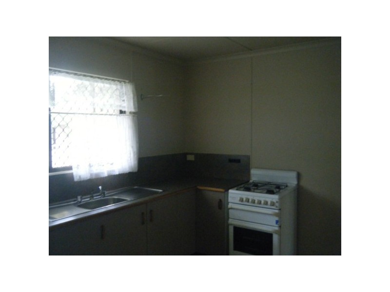 36 Neils Street, Pialba QLD 4655