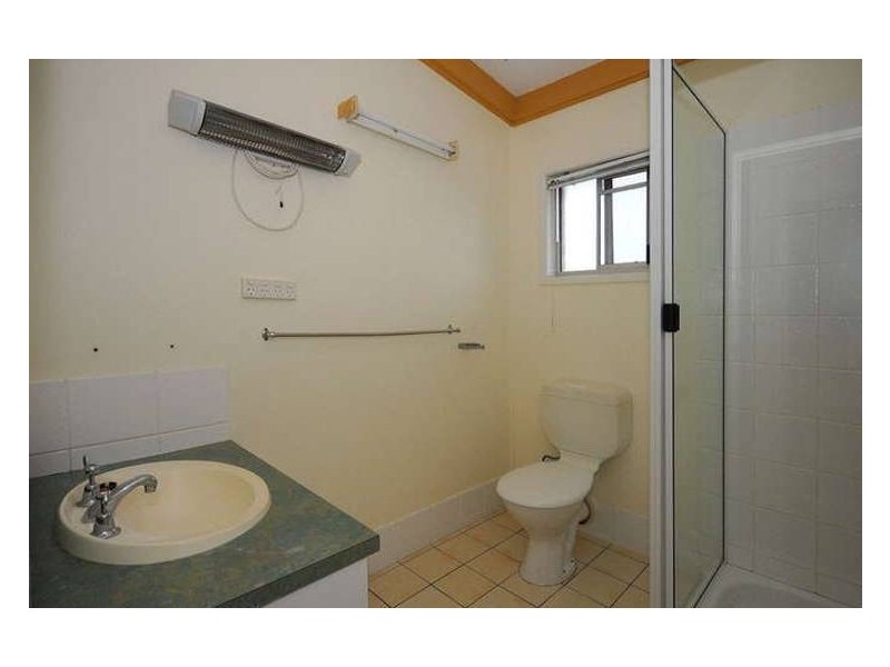 6/3 King Street, Urangan QLD 4655