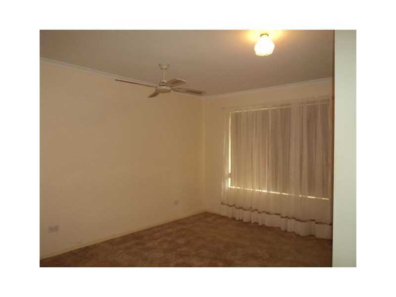 7 Truss Court, Torquay QLD 4655