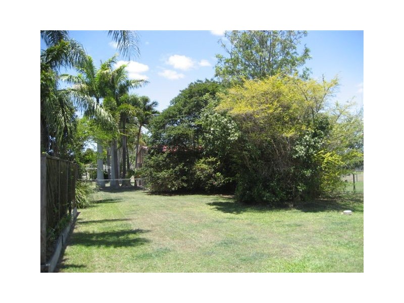 61 Helsham Street, Point Vernon QLD 4655