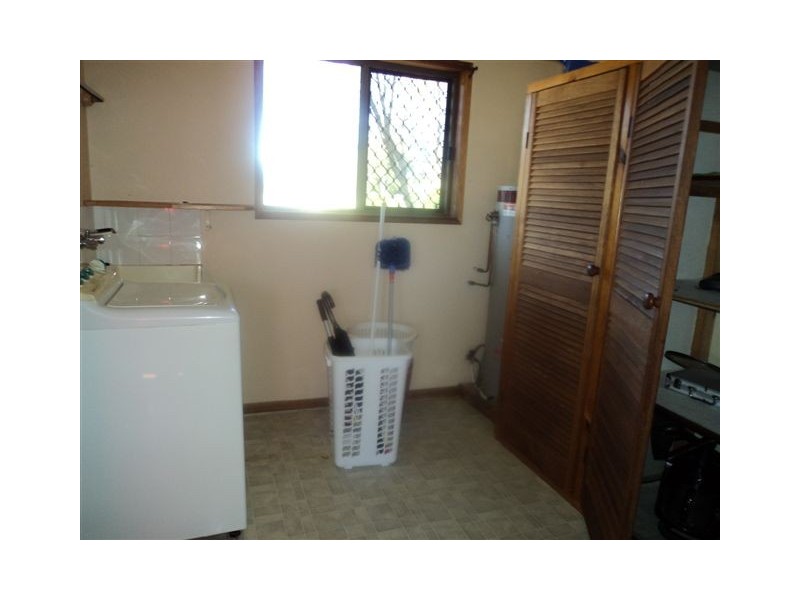 30 Southerden Street, Torquay QLD 4655