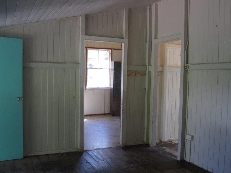14 Charles Street, Pialba QLD 4655