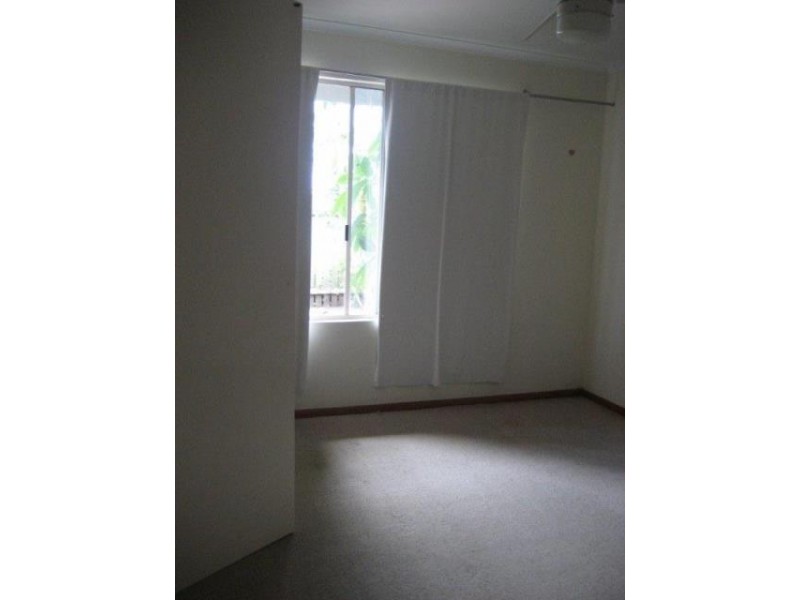 14/4 Pilot Street, Hervey Bay QLD 4655