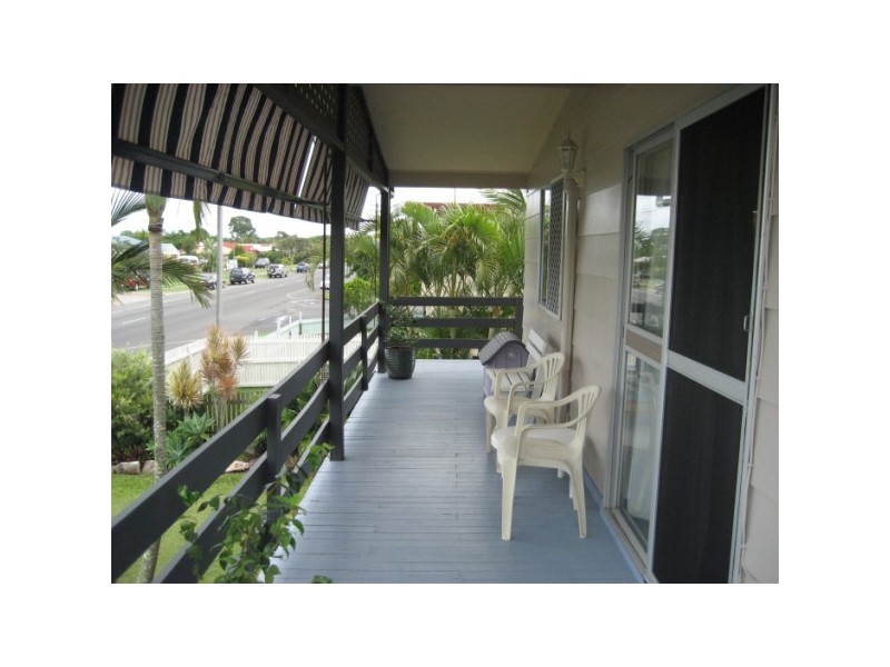 33 MURPHY ST, Point Vernon QLD 4655