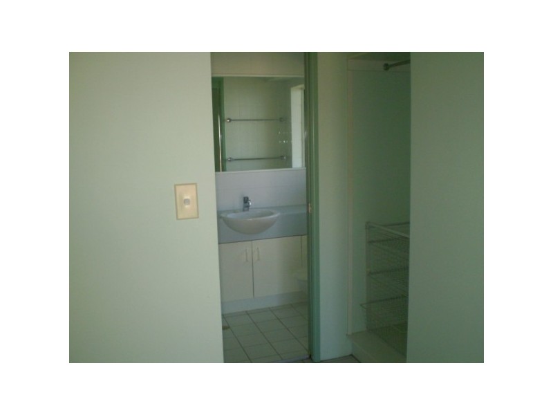 48/1 Buccaneer Dr, Great Sandy Straits Marina Resort, Urangan QLD 4655