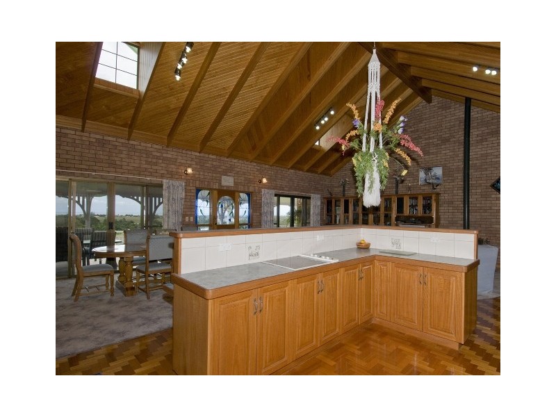 22 Neisler Court, Kawungan QLD 4655