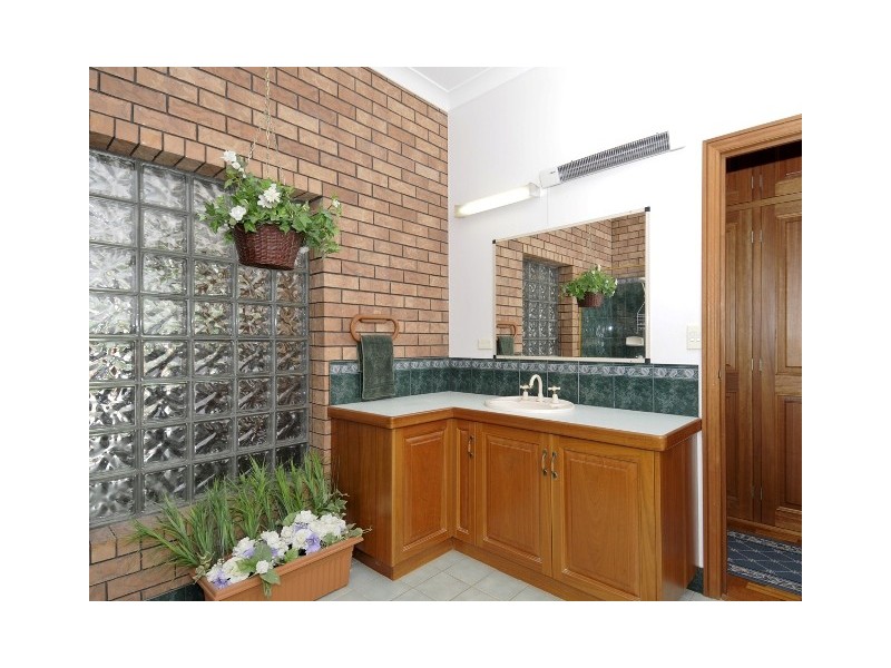 22 Neisler Court, Kawungan QLD 4655