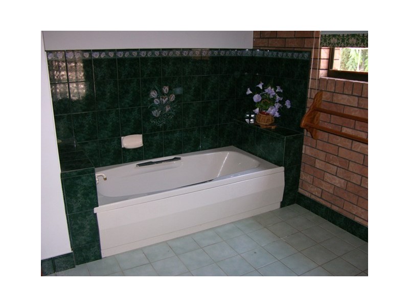 22 Neisler Court, Kawungan QLD 4655